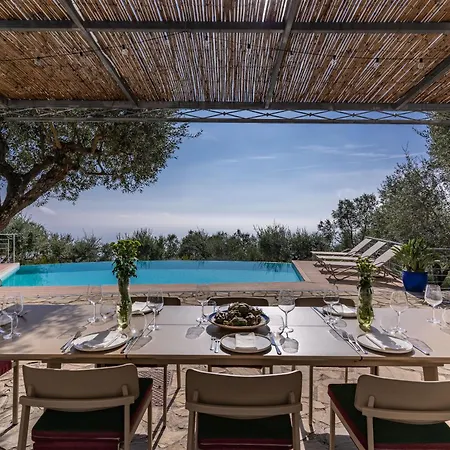 Chez Pie Panoramic Views Pool And Guest Services Villa SantʼAgata sui Due Golfi