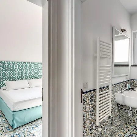 Villa Chez Pie Panoramic Views Pool And Guest Services SantʼAgata sui Due Golfi