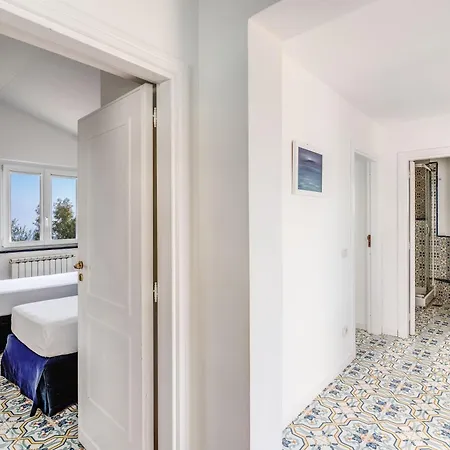 Chez Pie Panoramic Views Pool And Guest Services *