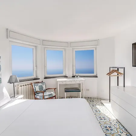 Chez Pie Panoramic Views Pool And Guest Services