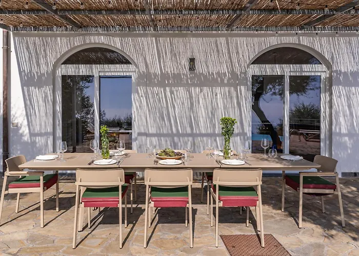 Willa Chez Pie Panoramic Views Pool And Guest Services SantʼAgata sui Due Golfi