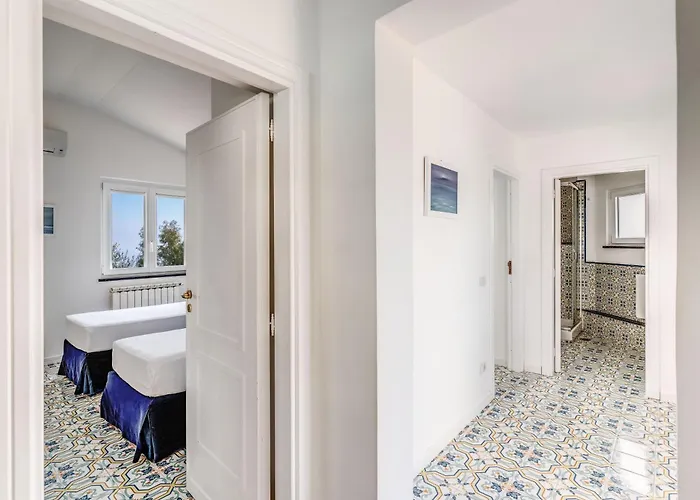 Chez Pie Panoramic Views Pool And Guest Services *
