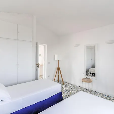 Chez Pie Panoramic Views Pool And Guest Services Villa *