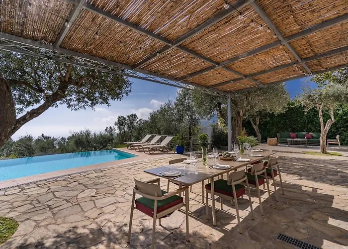 Vila Chez Pie Panoramic Views Pool And Guest Services *